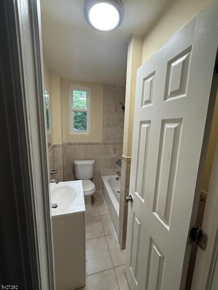 Building Photo - 151-151 Scheerer Ave