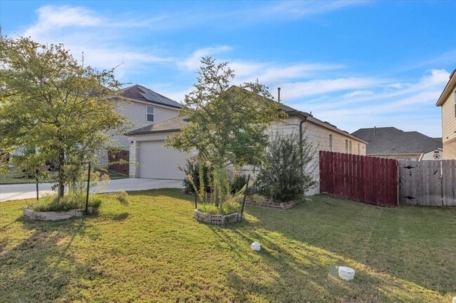 Building Photo - 6013 Amalea Ln