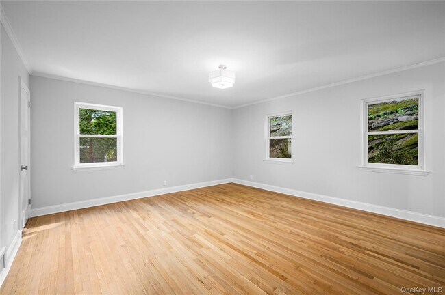 Building Photo - 19 Bonnie Way