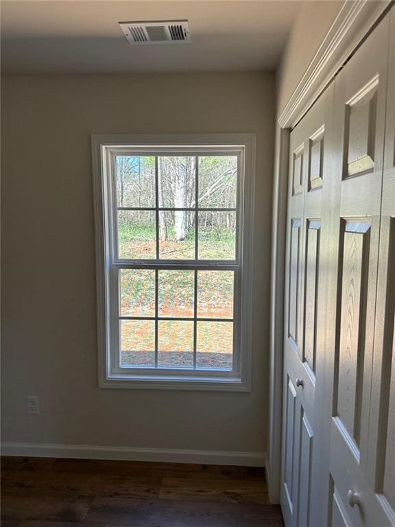 Building Photo - 295 Pony Lake Rd