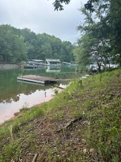 Building Photo - 105 N Arrowhead Dr