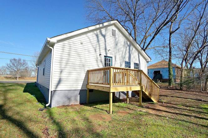 Building Photo - 1708 Taylor St