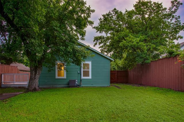 Building Photo - 1227 S Oak Cliff Blvd