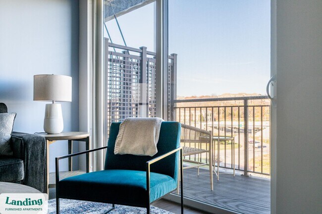 Building Photo - 1600 NW 38th St