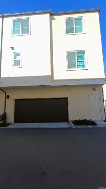 Building Photo - 5465 Seacliff Pl