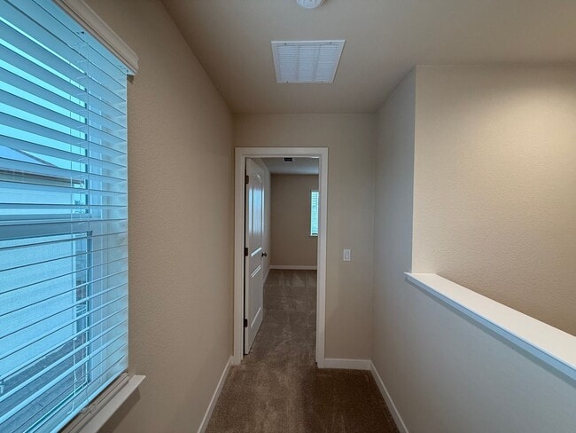 Building Photo - Brand new two story in Turlock!