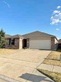 Building Photo - 5825 Mountain Bluff Dr
