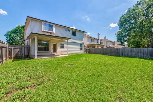 Building Photo - 10816 Pall Mall Dr