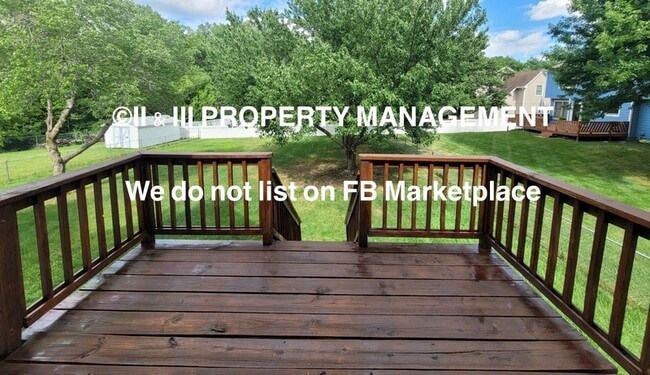 Building Photo - 15431 Robinson St