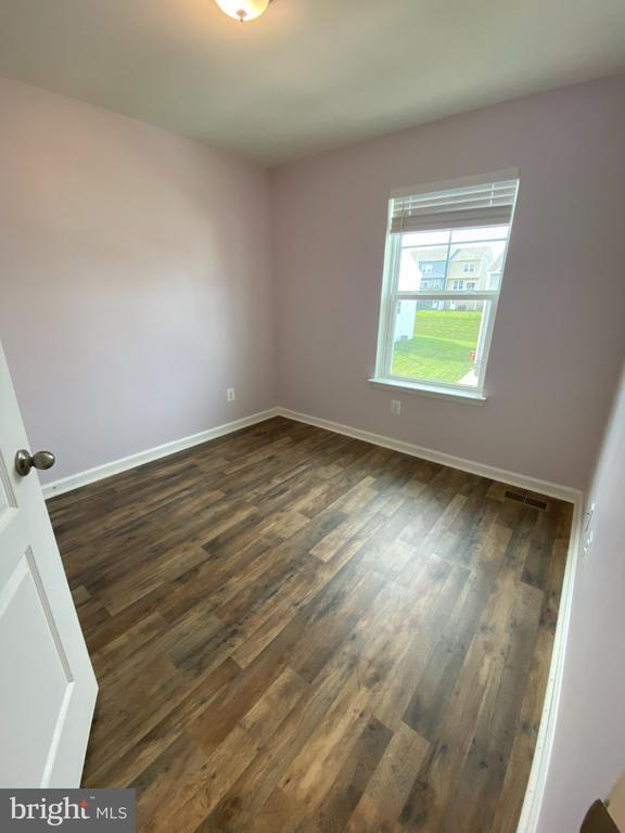Building Photo - 128 Tuxford Rd