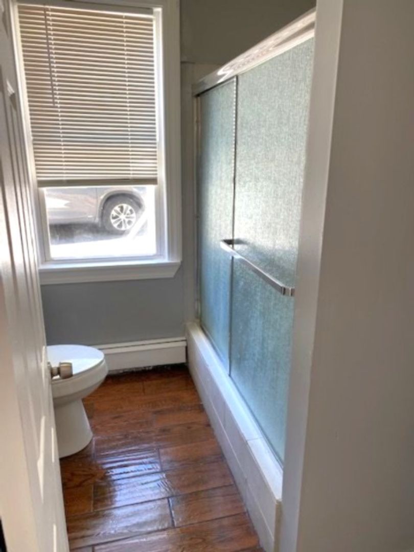 Building Photo - 74 Veazie St