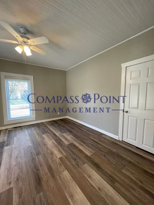Building Photo - Newly Renovated Just For You! FIRST MONTH RENT FREE!!!!