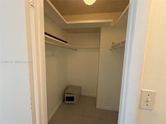 Building Photo - 2750 NE 183rd St