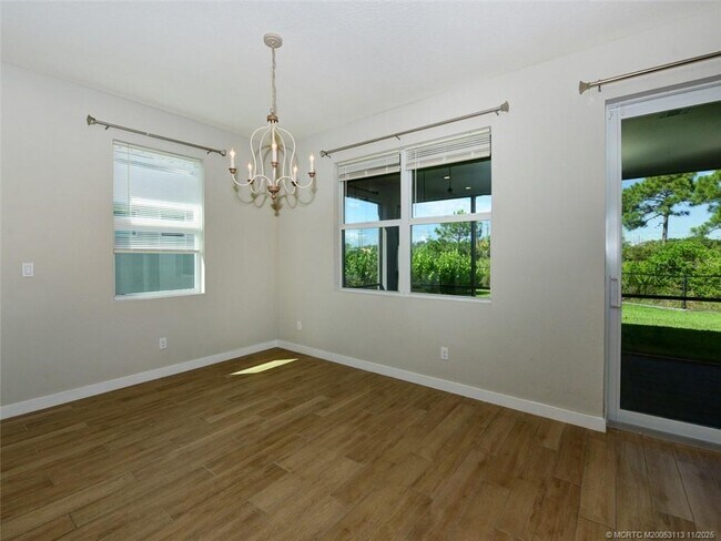 Building Photo - 4554 NW King Ct