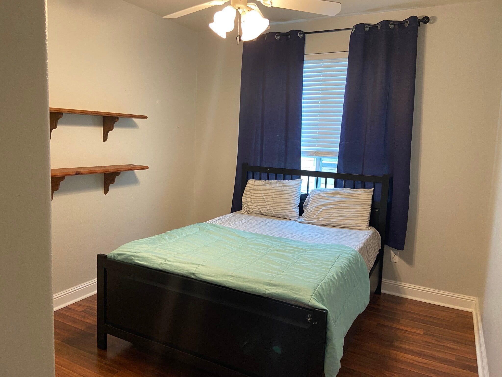 Bedroom - 2070 Katnich Ln