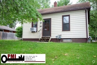 Building Photo - 1 Bedroom, 1.5 Bathroom, House For Rent Av...