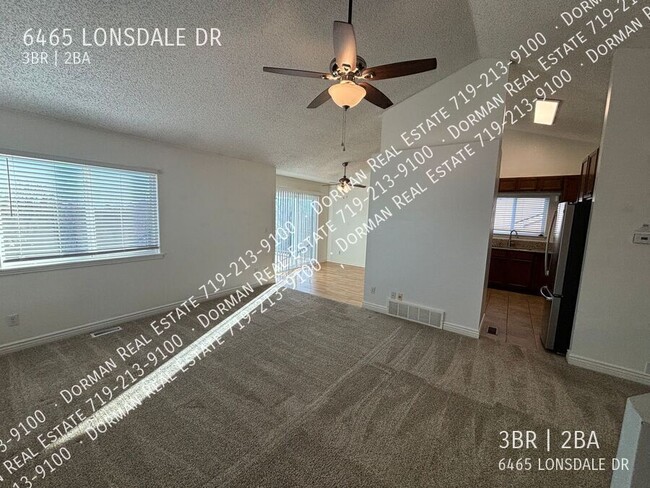 Building Photo - 6465 Lonsdale Dr