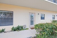 Building Photo - 200 Gate Rd