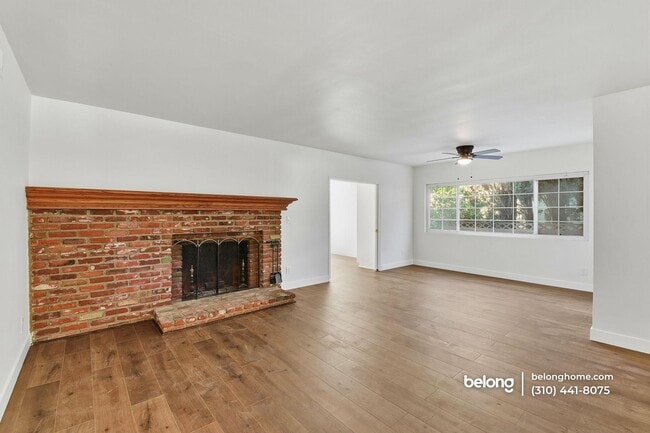 Building Photo - 6539 Petit Ave