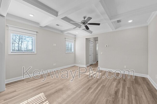 Building Photo - 2024 Denmark Ave SE