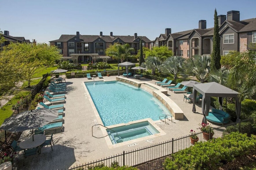 Primary Photo - Stonewood