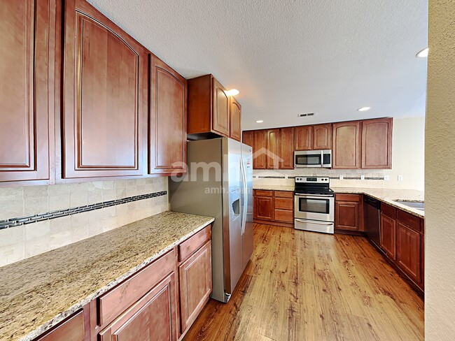 Building Photo - 4338 Orleans Ct