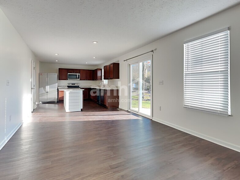 Building Photo - 4651 Megan Danielle Dr