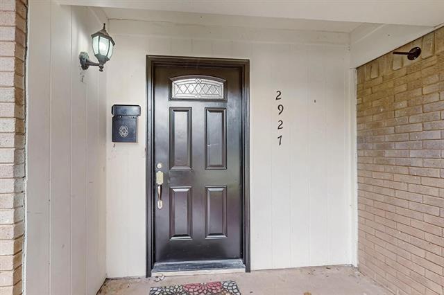 Building Photo - 2927 Selma Ln