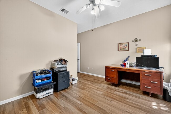 Building Photo - 303 Arbor Green Ln