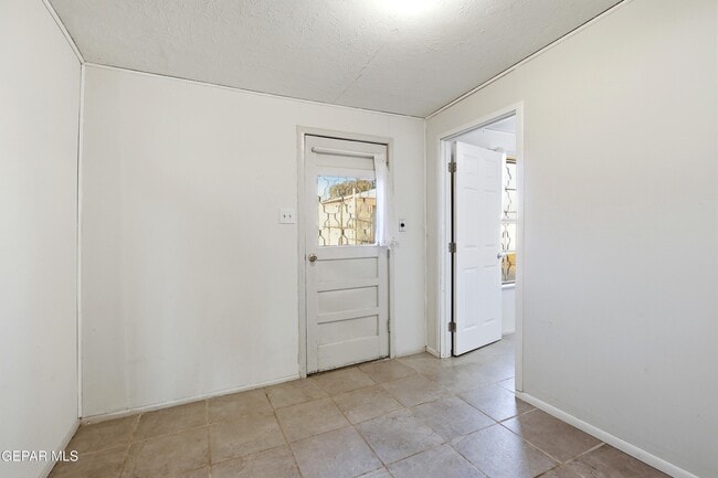 Building Photo - 3723 Memphis Ave