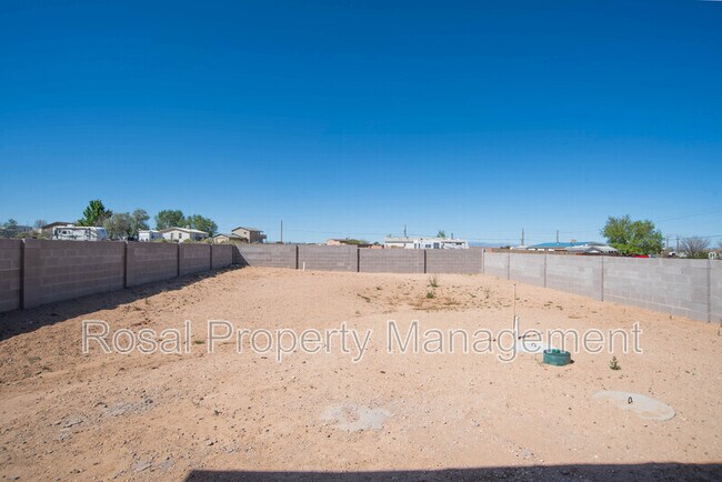 Building Photo - 933 Northern Blvd NE