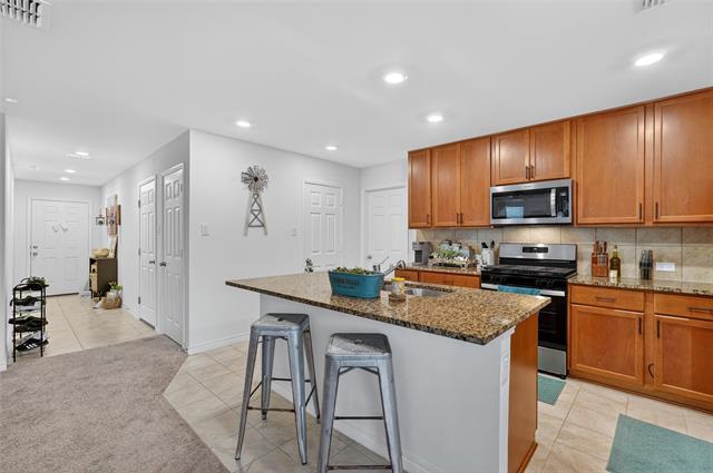 Building Photo - 968 Burnett Dr