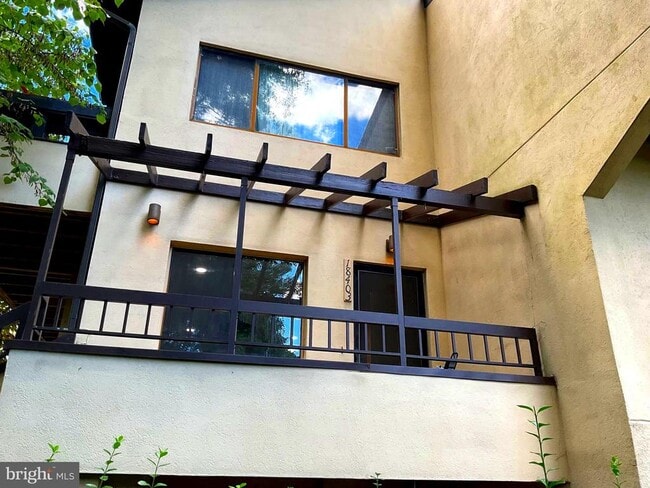 Building Photo - 18403 Bishopstone Ct