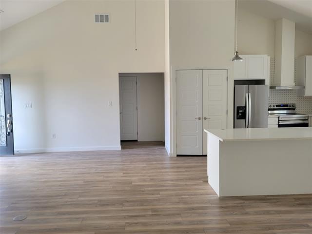 Building Photo - 145 CR 126