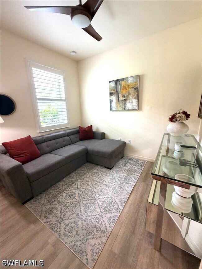 Building Photo - 8736 Querce Ct