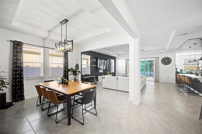 Building Photo - 1507 Southfork Dr