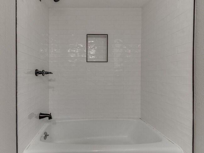 Building Photo - Stunning 4-Bedroom Home for Rent in Westwood Addition – Completely Remodeled on a Huge Lot!