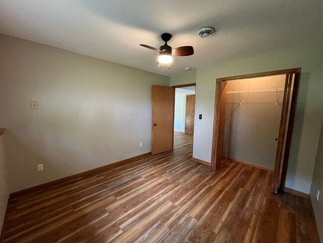 Building Photo - Beautiful 4 Bedroom 3 Bath Home in Cloquet...