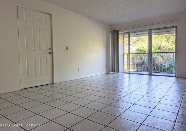 Building Photo - 1600 Sunny Brook Ln