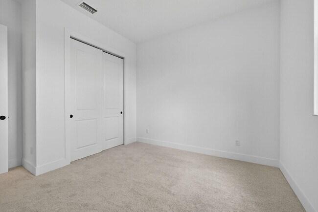 Building Photo - 9512 St Germain Dr