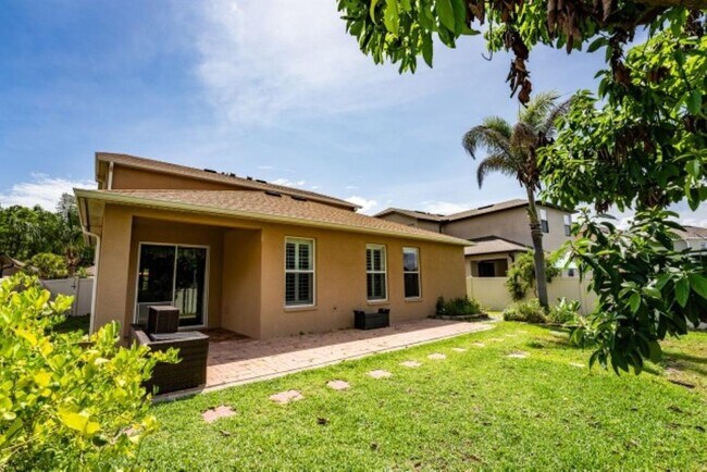 Building Photo - 1038 Ketzal Dr