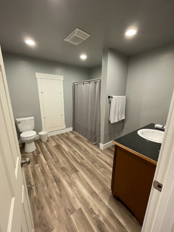 Building Photo - 1954 Panoramic View Dr