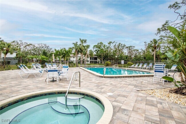 Building Photo - 17456 Silver Fox Dr