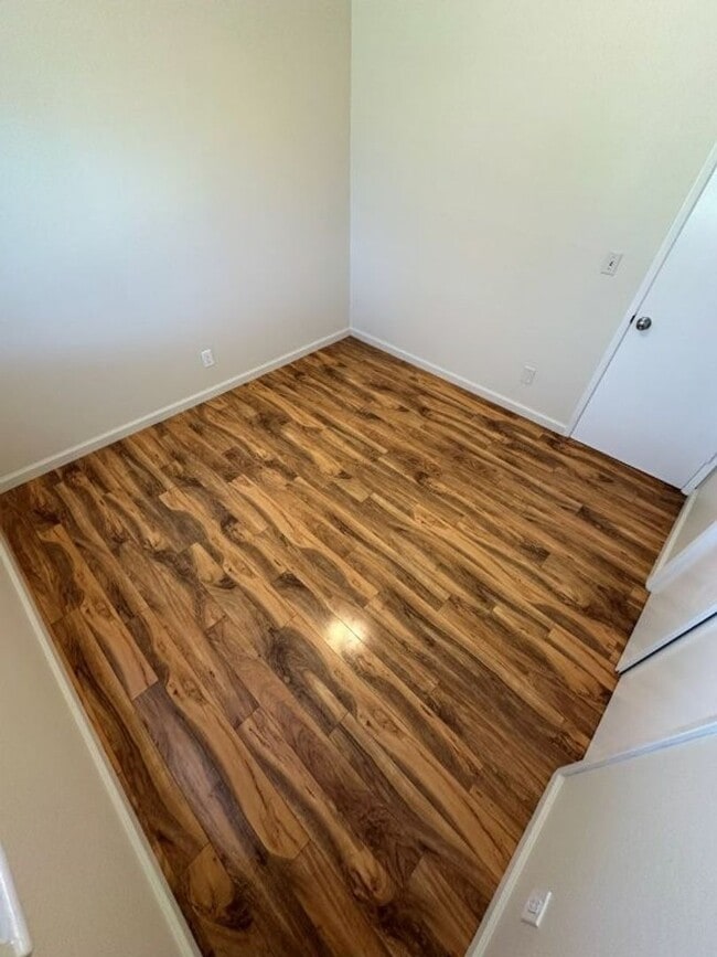 Building Photo - Nor Cal Realty Inc, 3 BD 2 BTH house with 2 car garage