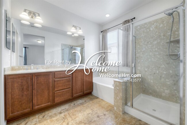 Building Photo - 10775 Cedar Rock Dr