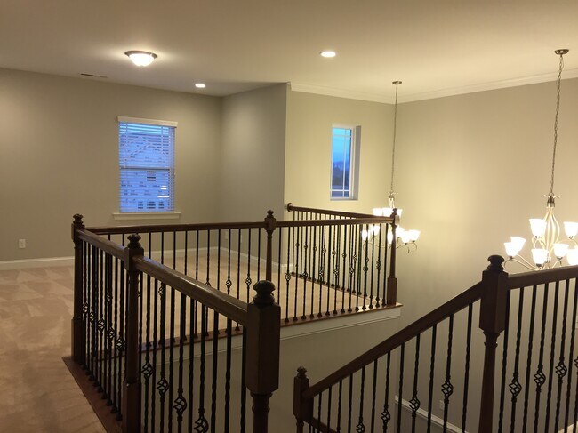 Building Photo - 2618 Snap Dragon Dr