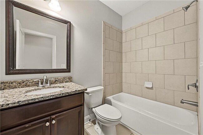 Building Photo - 9965 Cameron Parc Cir