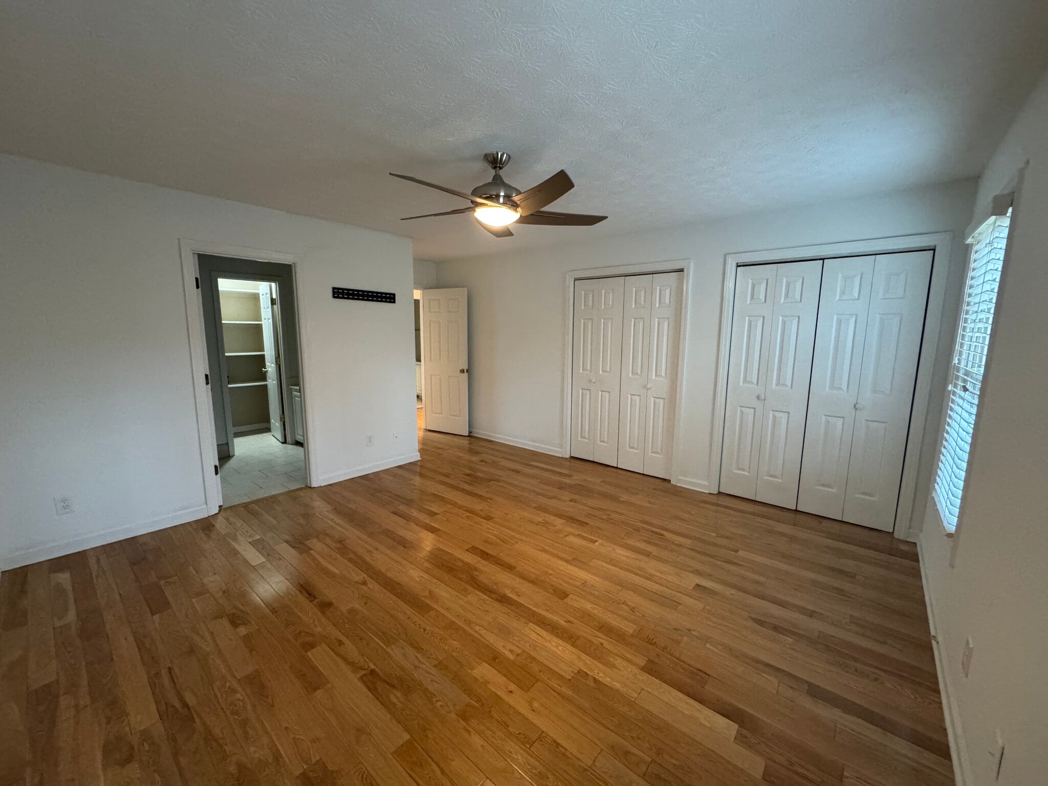 Building Photo - 1112 Greywood Dr