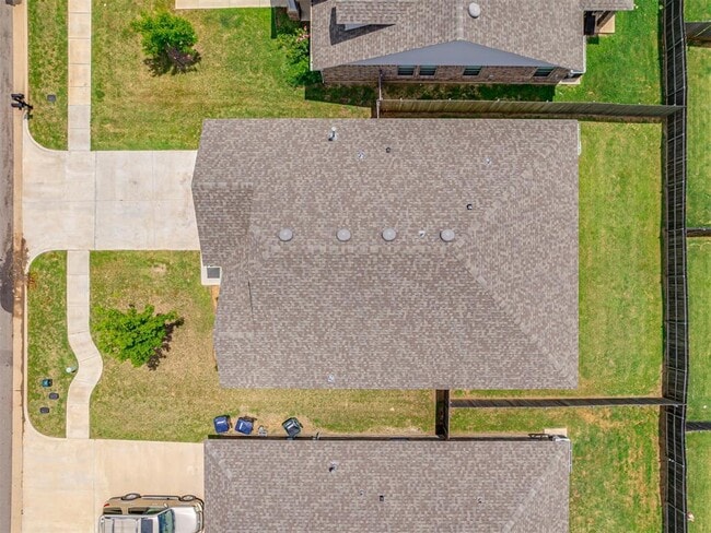 Building Photo - 17613 Nantucket Ave