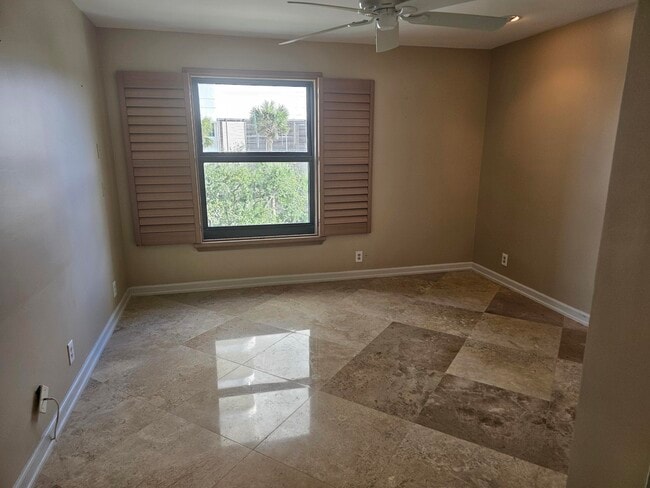 Building Photo - 1501 S Flagler Dr